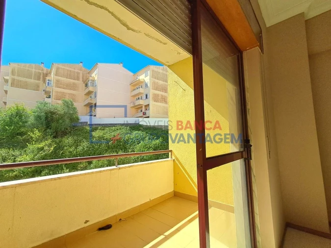 Apartamento T2 para Venda em Cacém e São Marcos Foto 7