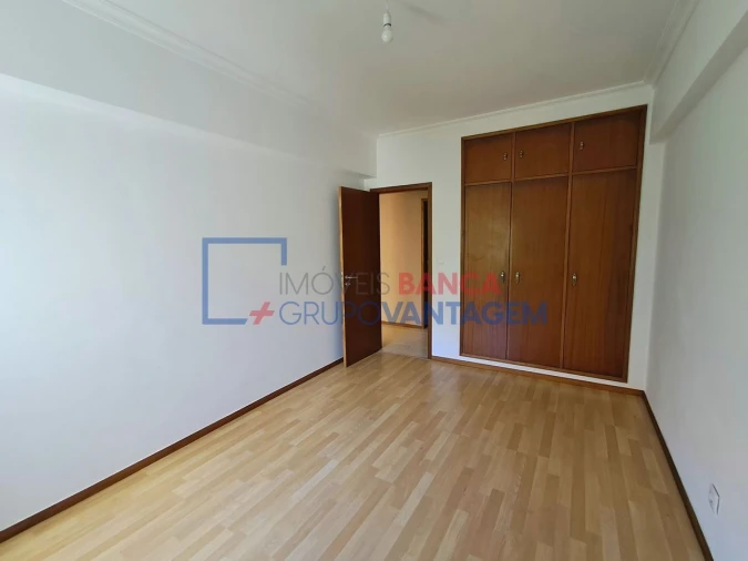 Apartamento T2 para Venda em Cacém e São Marcos Foto 17