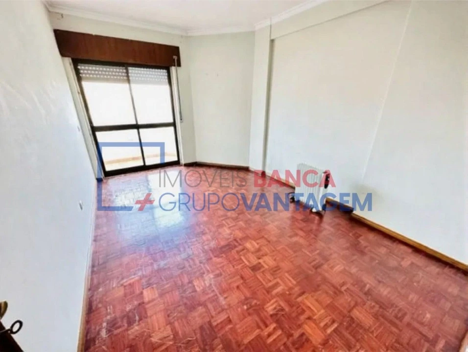 Apartamento T2 para Venda em Cacém e São Marcos Foto 2