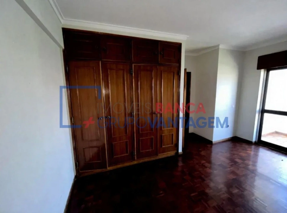 Apartamento T2 para Venda em Cacém e São Marcos Foto 5