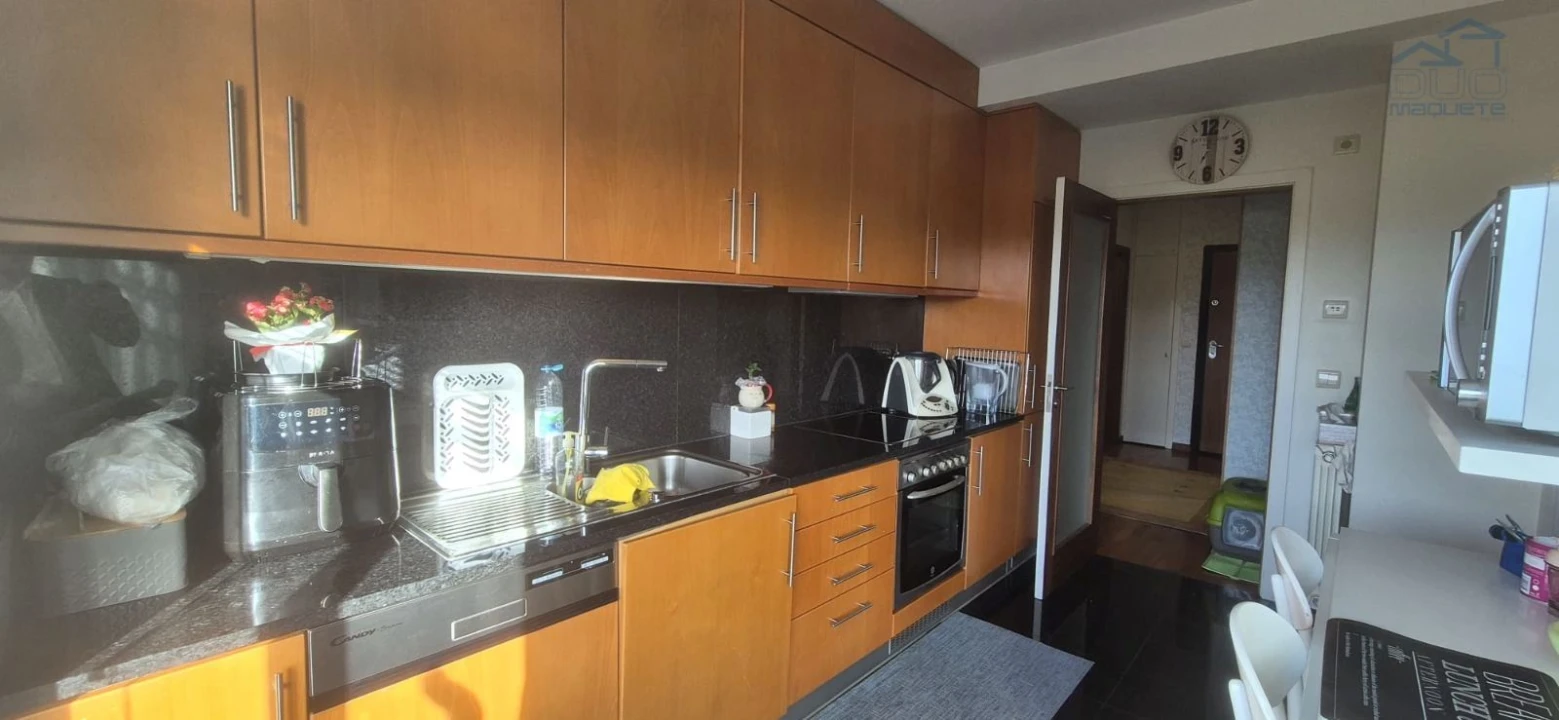 Apartamento T2 para Venda em Custóias, Leça do Balio e Guifões Foto 3