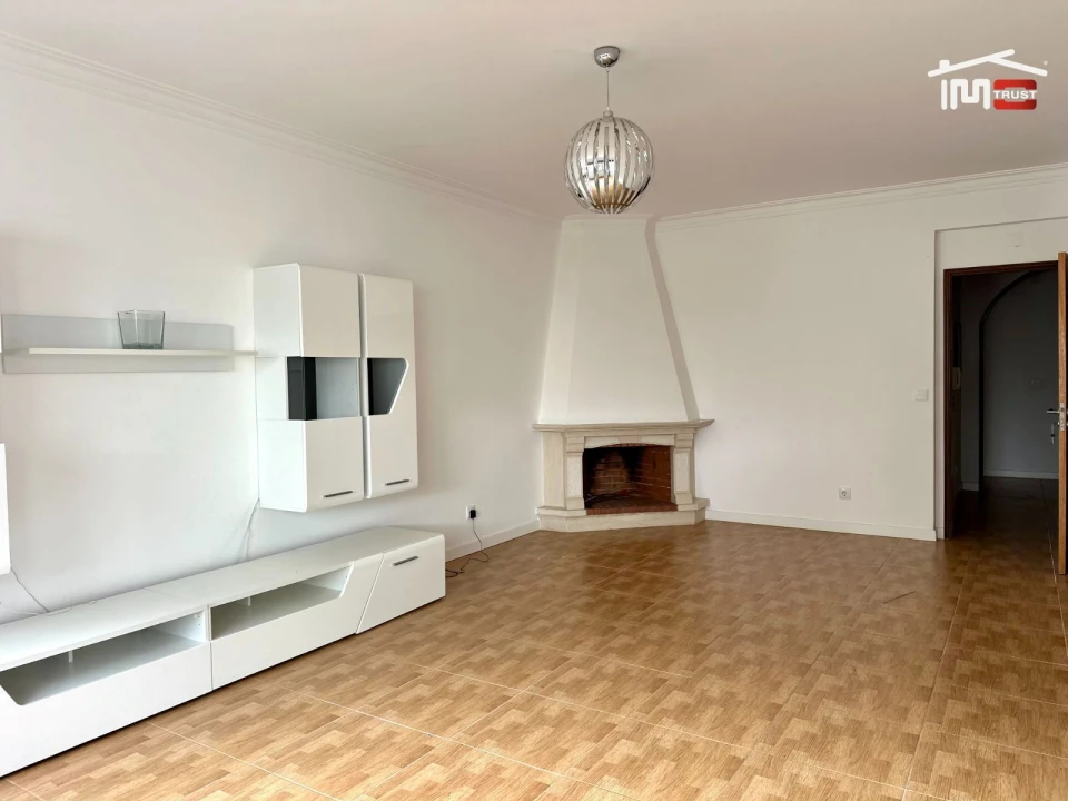 Apartamento T1 para Venda em Montijo e Afonsoeiro Foto 1