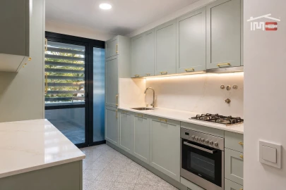 Apartamento T2 para Arrendamento em Parque das Nações