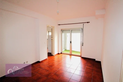 Apartamento T1 para Arrendamento em Leiria, Pousos, Barreira e Cortes