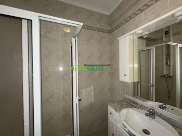 Apartamento T2 para Arrendamento em Lumiar