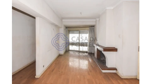 Apartamento T3 para Venda em Bonfim