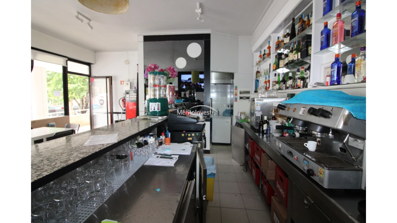 Loja para Trespasse em São Vicente (Braga) Foto 8