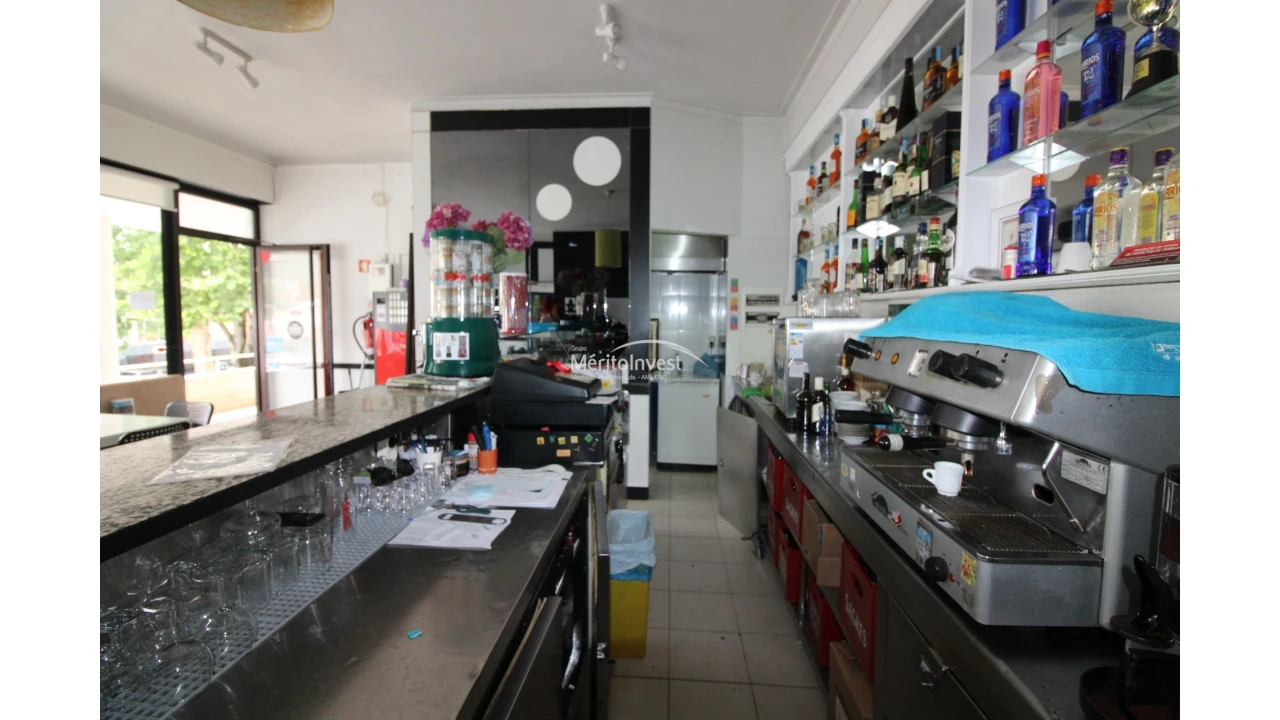 Loja para Trespasse em São Vicente (Braga) Foto 10