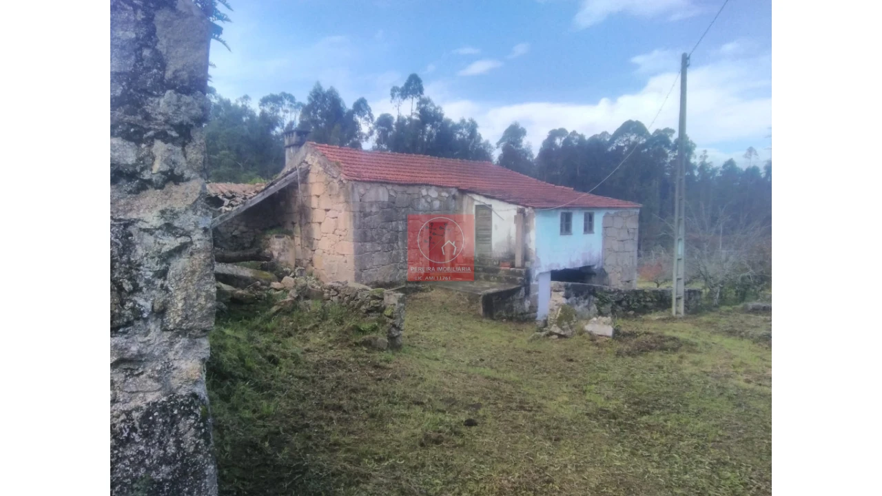 Quinta T2 para Venda em Perelhal Foto 29