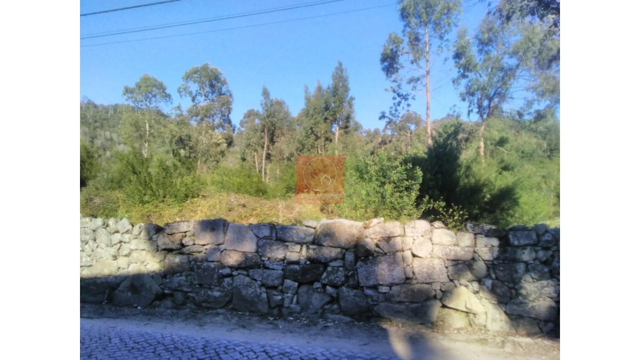 Quinta T2 para Venda em Perelhal Foto 31