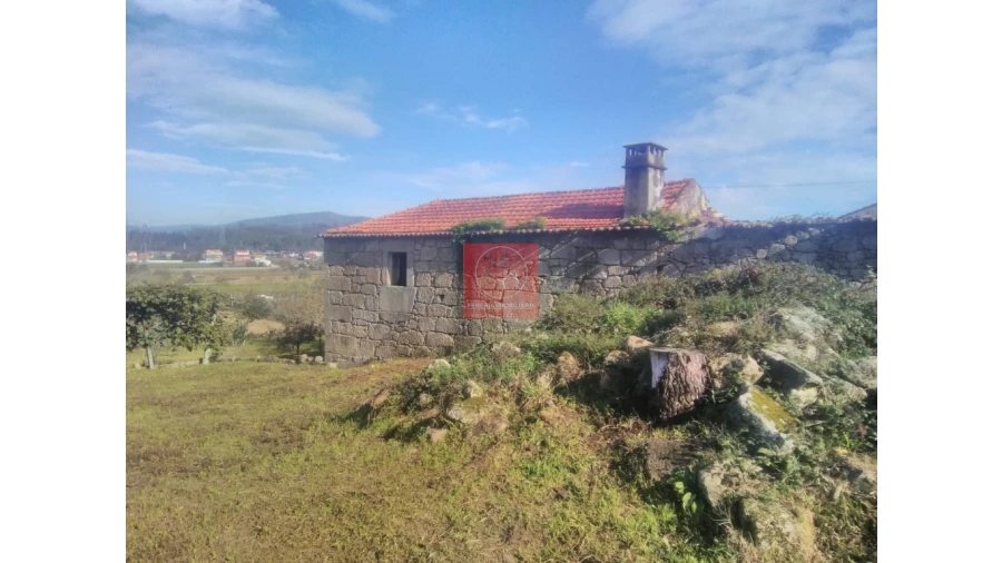 Quinta T2 para Venda em Perelhal Foto 1