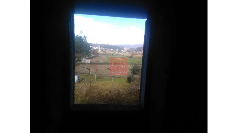 Quinta T2 para Venda em Perelhal Foto 16