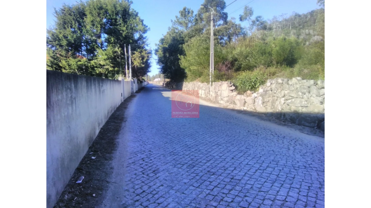 Quinta T2 para Venda em Perelhal Foto 34