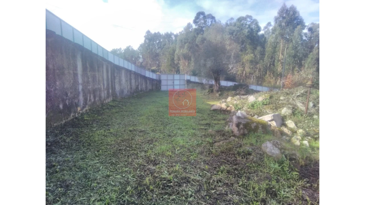 Quinta T2 para Venda em Perelhal Foto 4