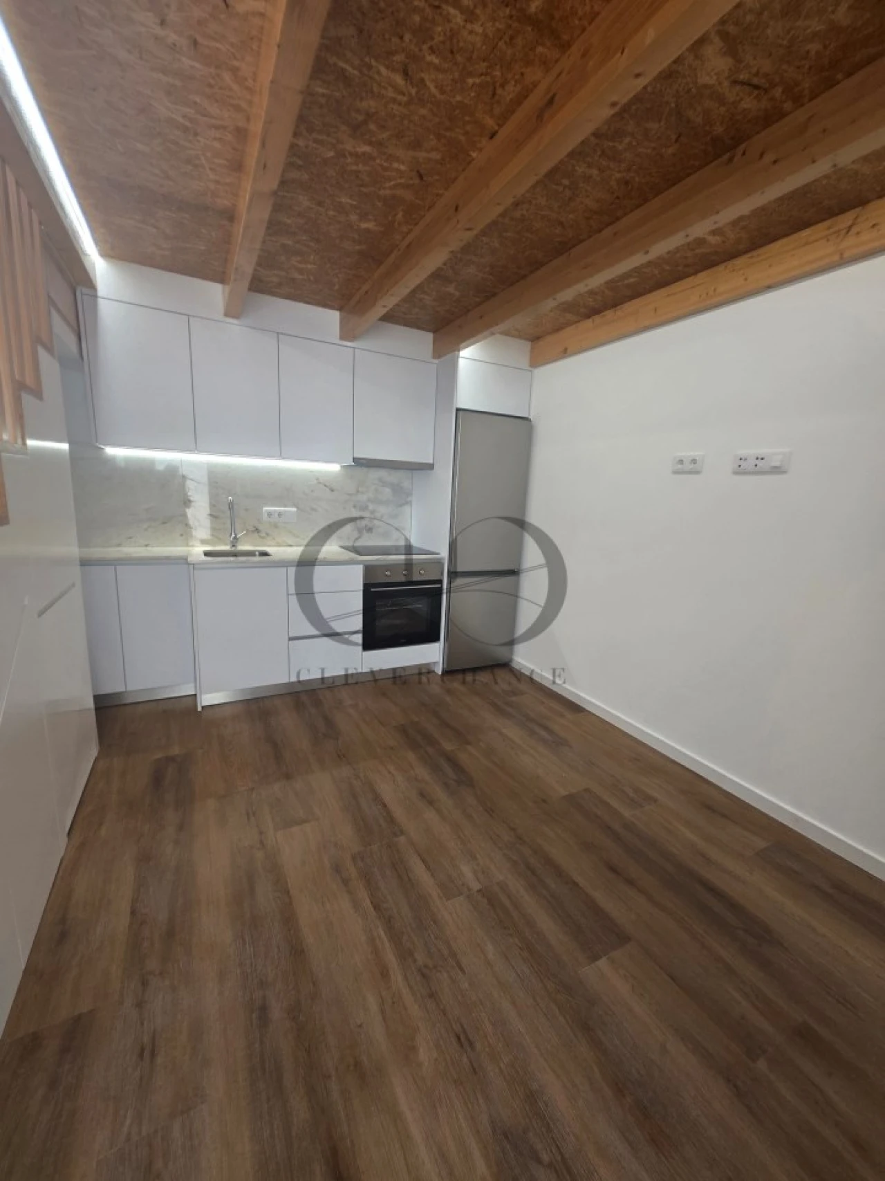Moradia T1 para Venda em Paranhos Foto 15