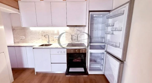 Moradia T1 para Venda em Paranhos