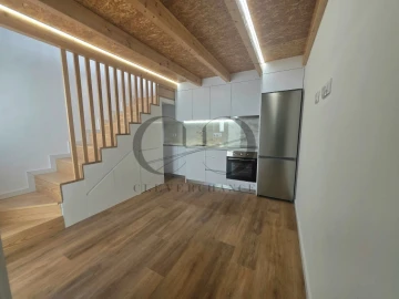 Moradia T1 para Venda em Paranhos