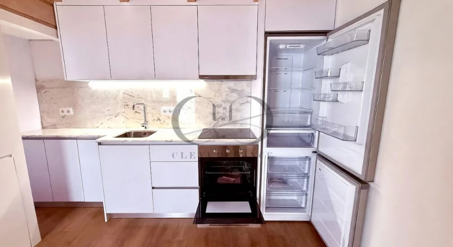 Moradia T1 para Venda em Paranhos Foto 13