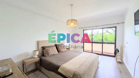 Apartamento T4 para Venda em Queluz e Belas