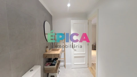 Apartamento T4 para Venda em Queluz e Belas