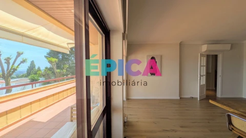Apartamento T4 para Venda em Queluz e Belas