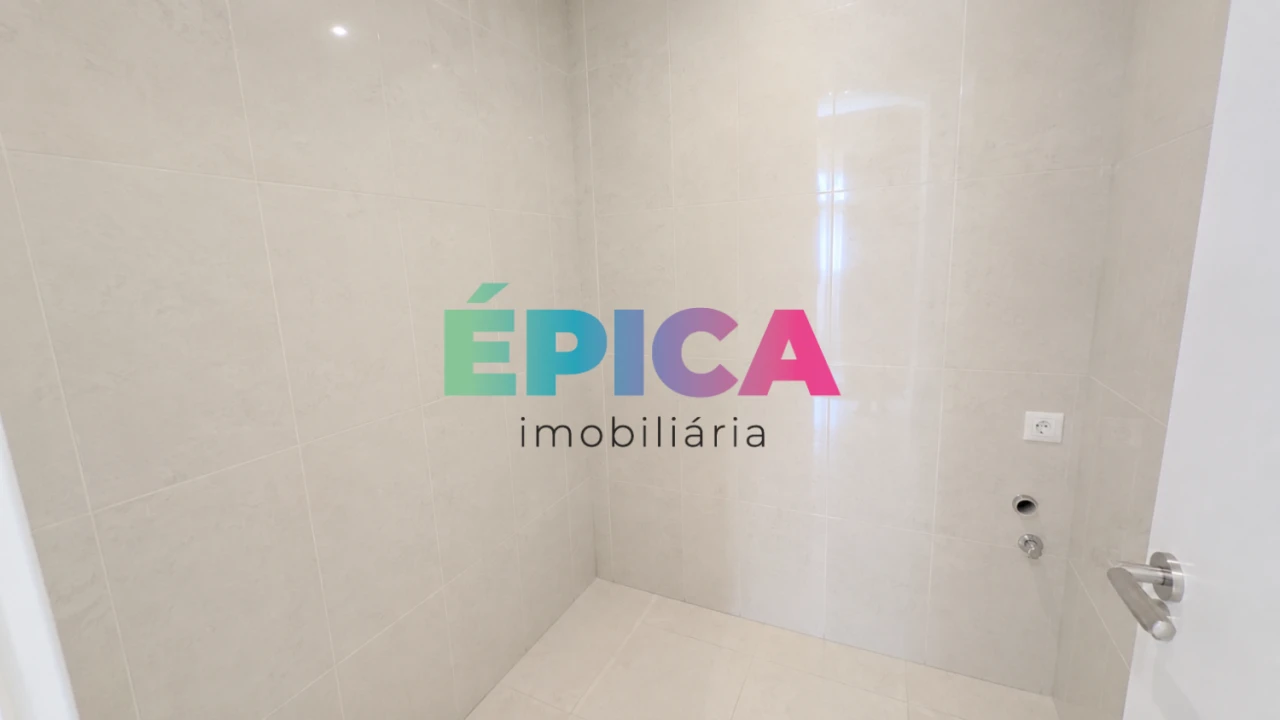Apartamento T4 para Venda em Queluz e Belas Foto 56