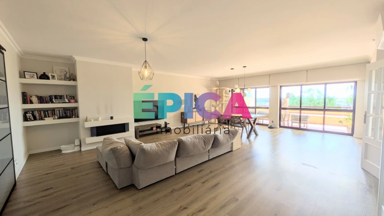 Apartamento T4 para Venda em Queluz e Belas Foto 11
