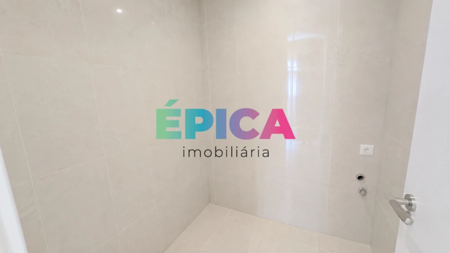 Apartamento T4 para Venda em Queluz e Belas Foto 56
