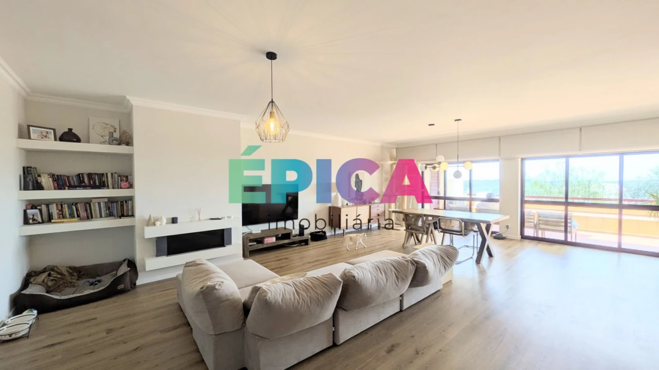 Apartamento T4 para Venda em Queluz e Belas Foto 10