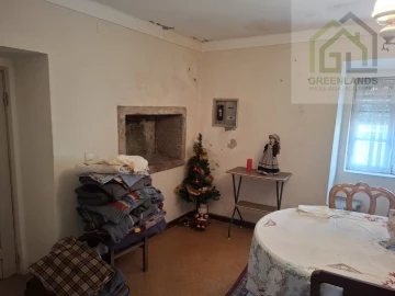 Moradia T2 para Venda em Nogueira do Cravo