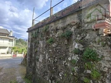 Moradia T2 para Venda em Nogueira do Cravo