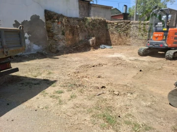 Moradia T4 para Venda em Espariz e Sinde