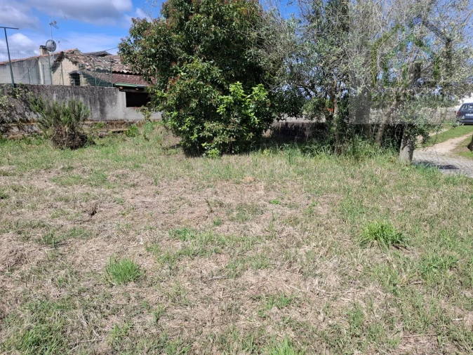 Moradia T4 para Venda em Espariz e Sinde Foto 9