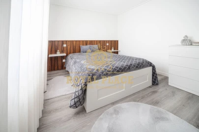 Moradia T4 para Venda em Arrifana