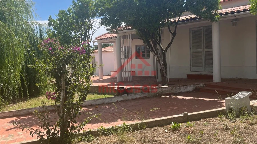Armazém para Venda em Turcifal