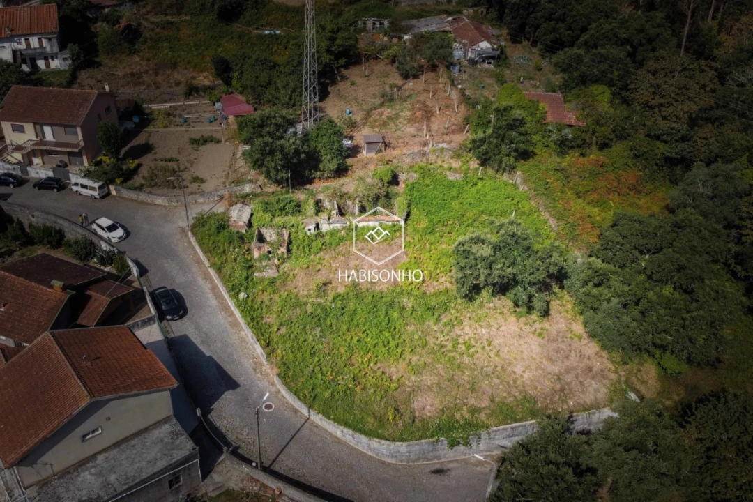 Terreno para Venda em Fânzeres e São Pedro da Cova Foto 4