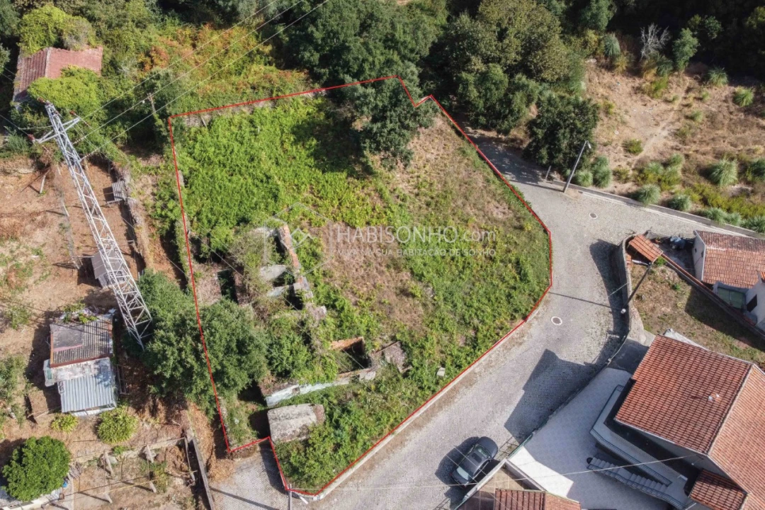 Terreno para Venda em Fânzeres e São Pedro da Cova Foto 4