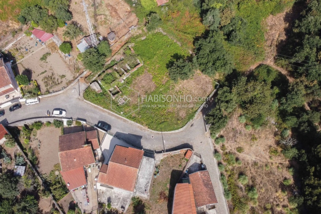 Terreno para Venda em Fânzeres e São Pedro da Cova Foto 6