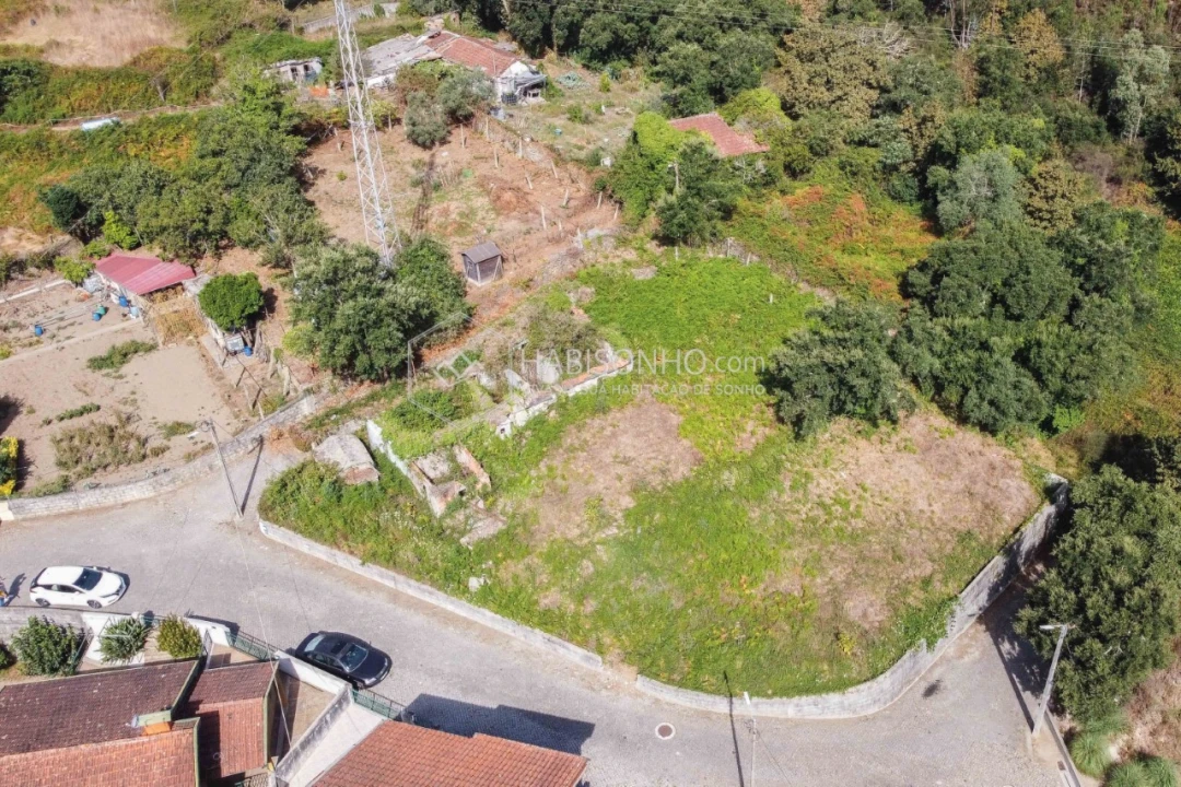 Terreno para Venda em Fânzeres e São Pedro da Cova Foto 8