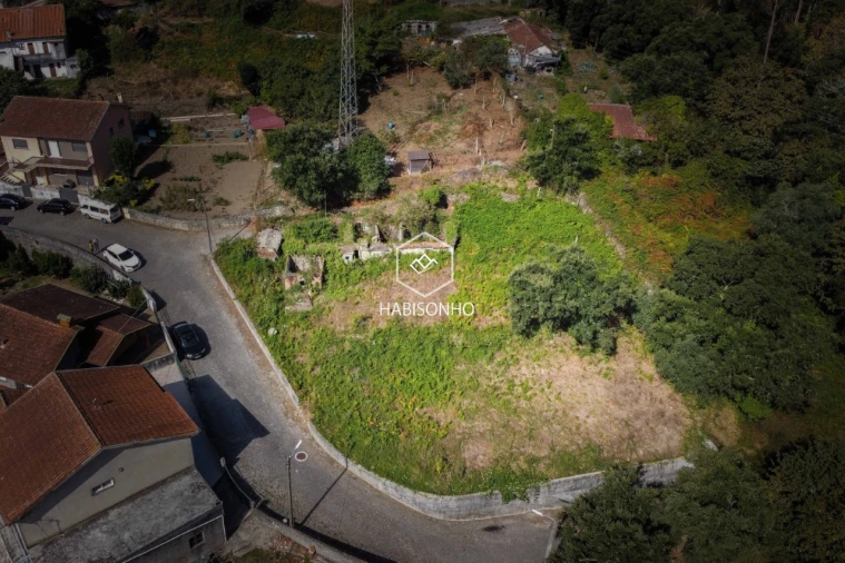 Terreno para Venda em Fânzeres e São Pedro da Cova Foto 4