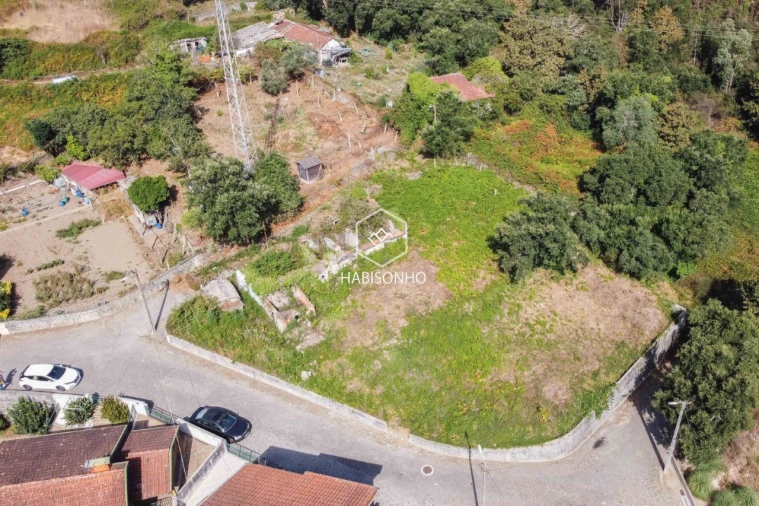 Terreno para Venda em Fânzeres e São Pedro da Cova Foto 9