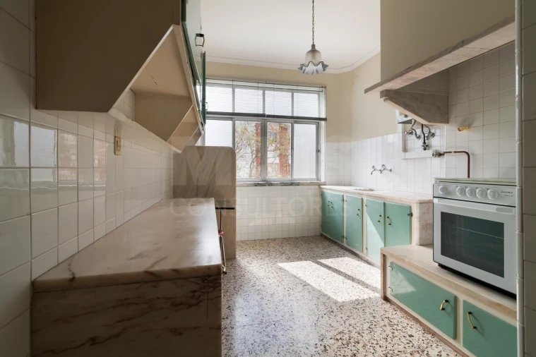 Apartamento T4 para Venda em Oeiras e São Julião da Barra, Paço de Arcos e Caxias Foto 11