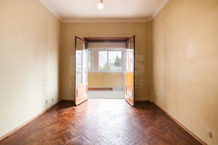 Apartamento T4 para Venda em Oeiras e São Julião da Barra, Paço de Arcos e Caxias Foto 9