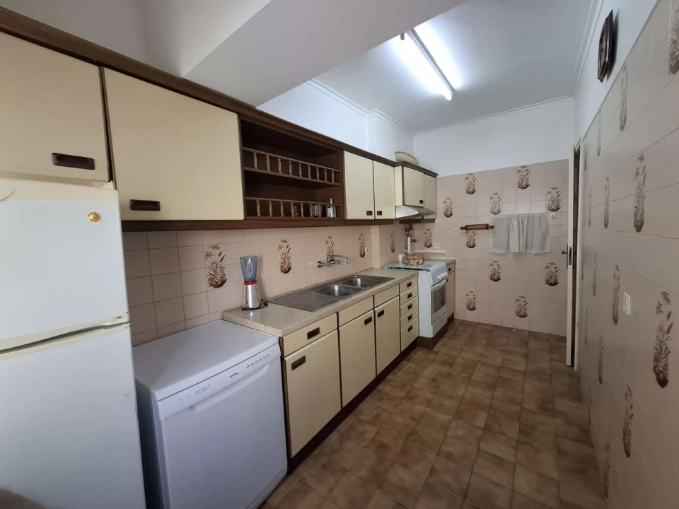 Apartamento T2 para Venda em Venteira Foto 1