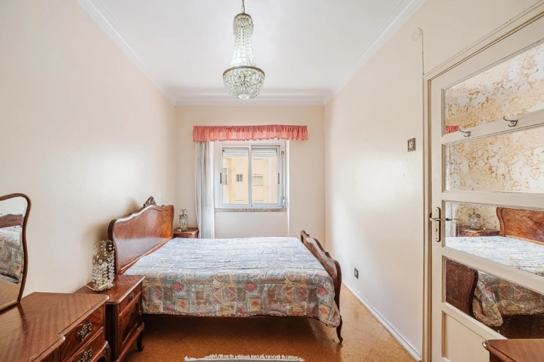 Apartamento T2 para Venda em Venteira Foto 8