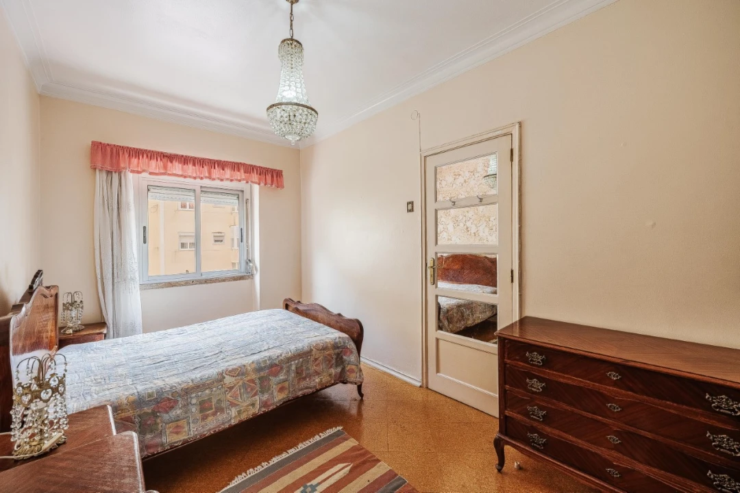 Apartamento T2 para Venda em Venteira Foto 9