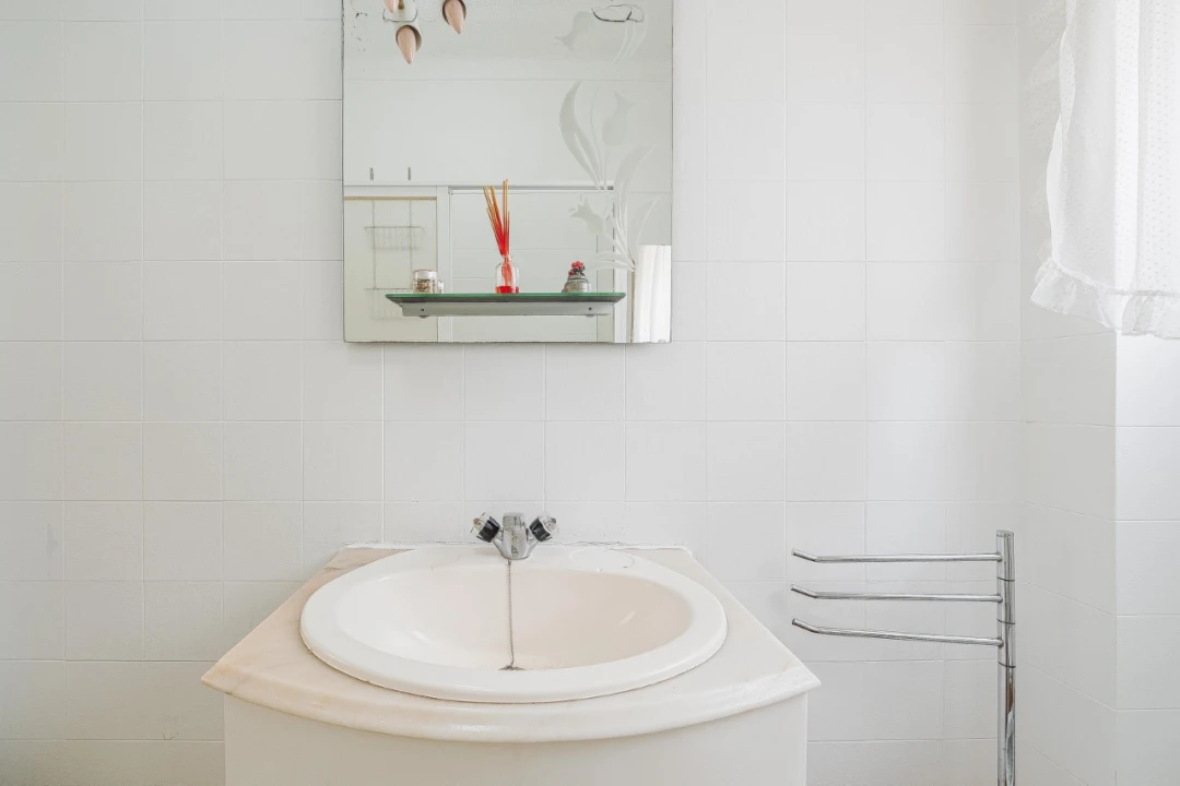 Apartamento T2 para Venda em Venteira Foto 13