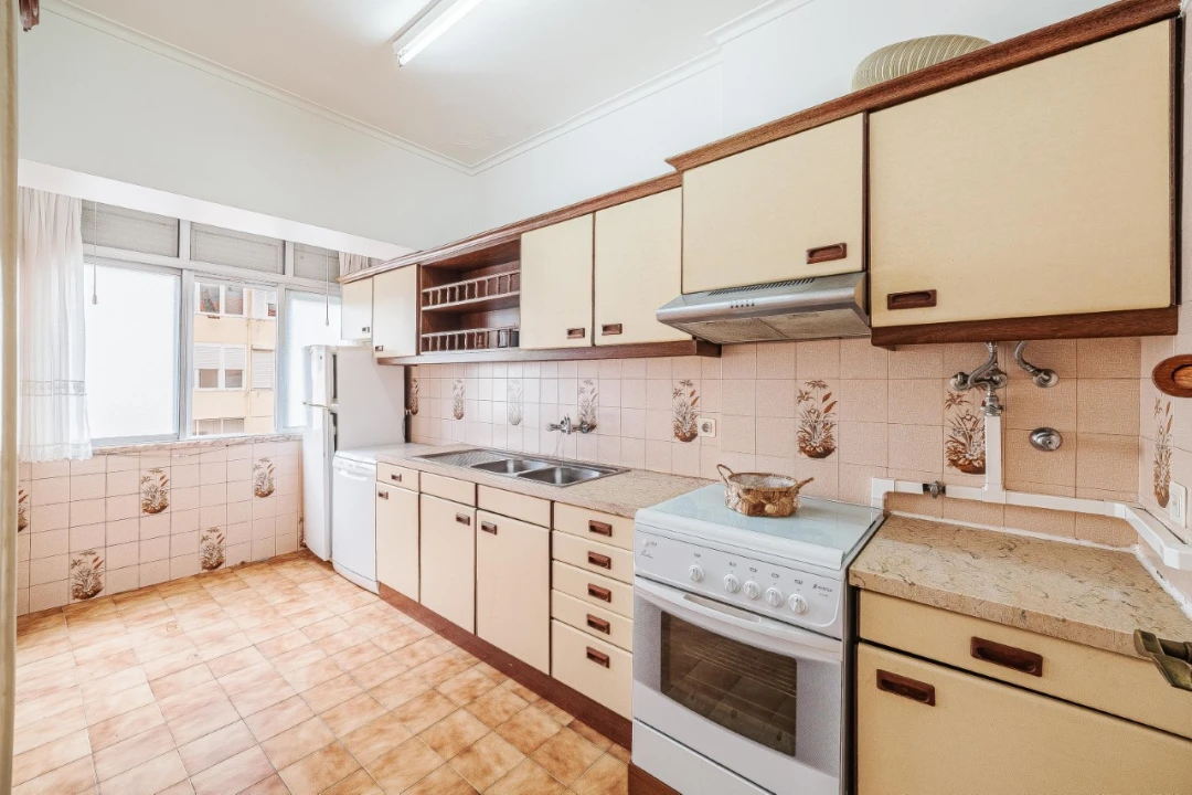 Apartamento T2 para Venda em Venteira Foto 19