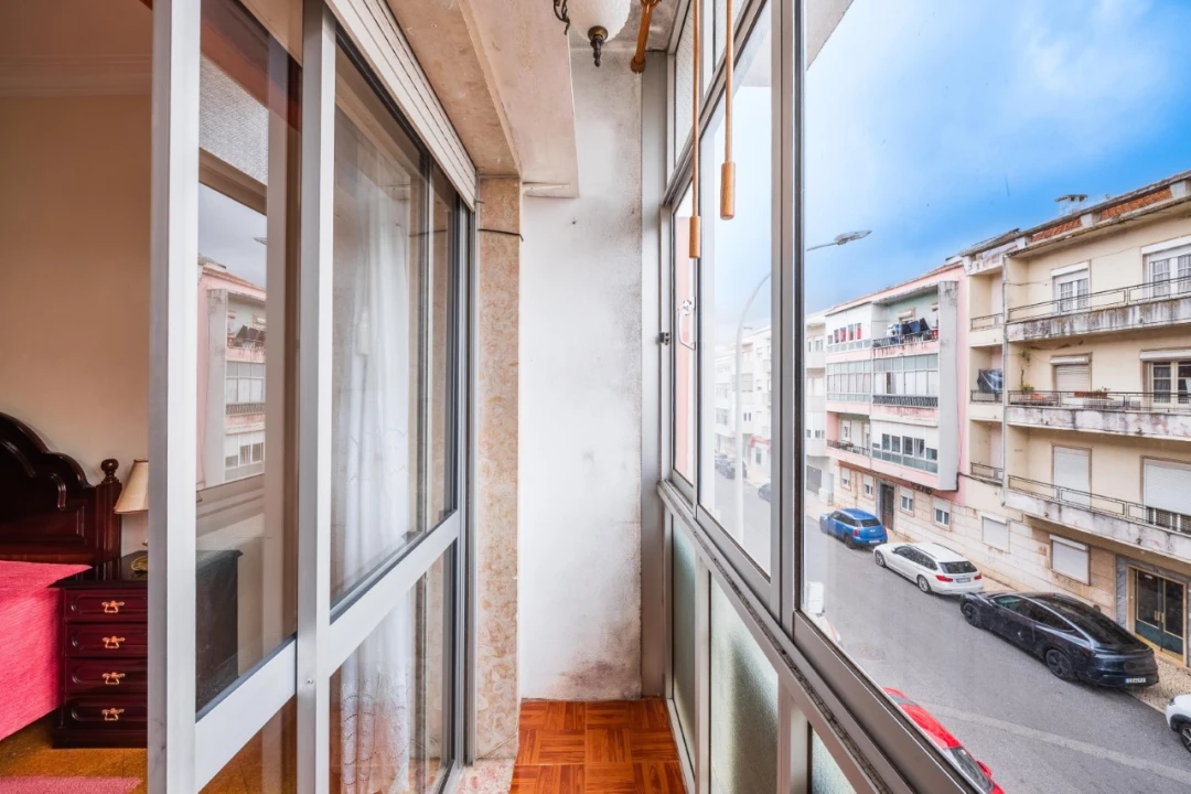 Apartamento T2 para Venda em Venteira Foto 25