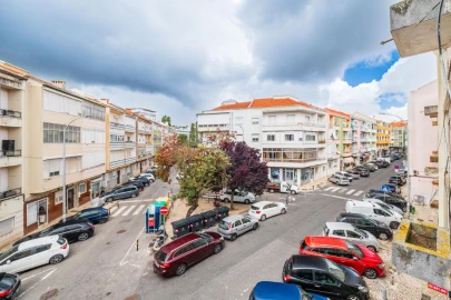 Apartamento T2 para Venda em Venteira